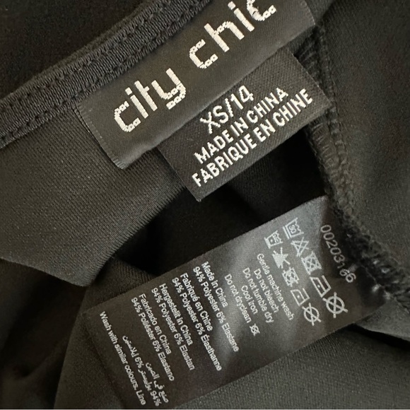 City Chic Quiero Dress Black V Neck Sheath Dress Size 14 - Picture 15 of 15